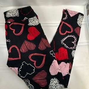 LuLaRoe Heart Leggings Valentines Day